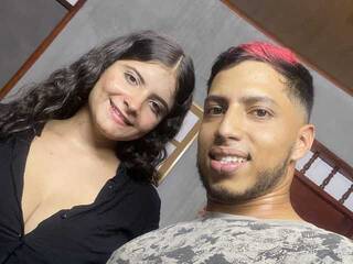 Erotisk videochat Danna-Leo