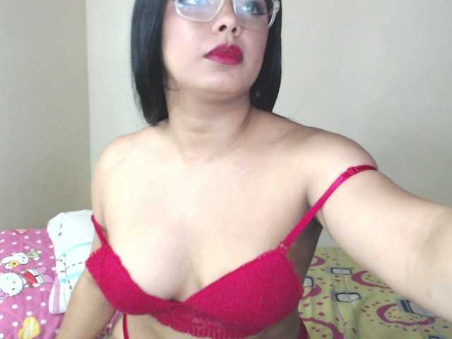 Bilder dannagaleano1 Welcome to my room! Come with me and spend a fantastic moment together ♥ #latina #young #bigtits #bigass #dance