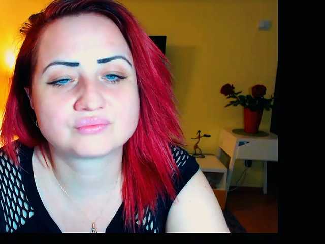 Kringkasting av skjermbilder KinkyDomina