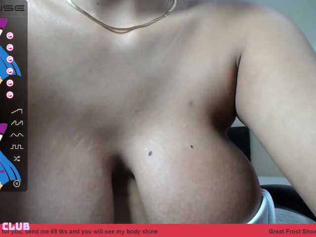 Bilder dayamieluney welcome in my room guys,I am new here, you want fuck me in pvt.... Lovense inside in my pussy now Level Special...