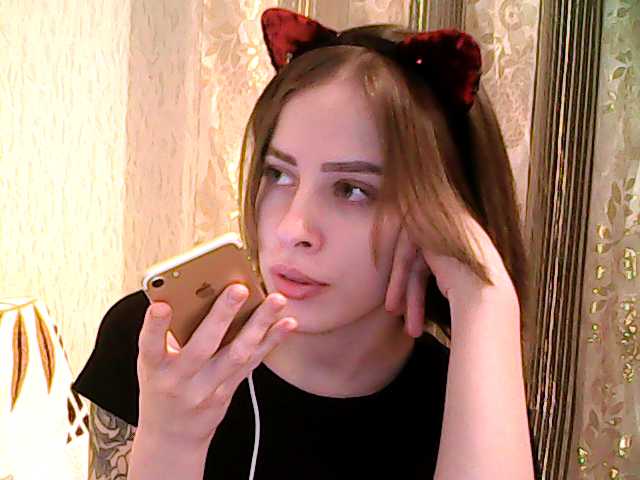 Kringkasting av skjermbilder Dinaaa28