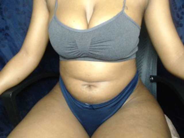 Bilder DivineGoddes #squirt #cum #bigboobs #bigass #ebony #lush #lovense goal 2000 tks cum show❤️500 tks show boobs ❤️ 1000 tks flash pussy