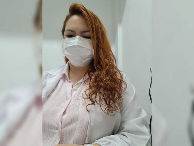 Bilder Doctora-Danna At office... between patients fuck me...have DILDOS here..we can to do ALL MY MENU LOVENSE INTO MY PUSSY* Let's fuck harder