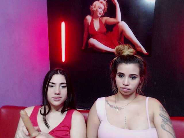 Bilder duosexygirl hi welcome to our room, we are 2 latin girls, we wanna have some fun, send tips for see tittys, asses. kisses, and more