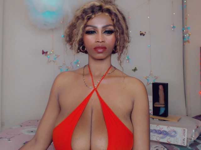 Bilder EBONY-GODDESS naked me completely with the vibrations that wet my pussy ... hello my love I welcome you enjoy kiss #ebony #latina #smoke #pvt #bigboobs