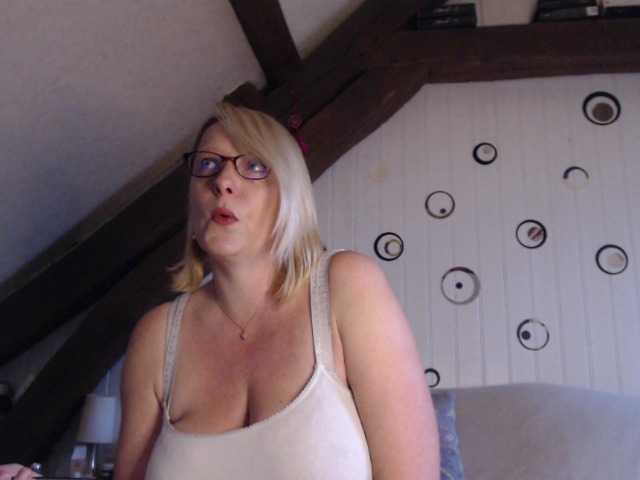 Kringkasting av skjermbilder EleannaRose