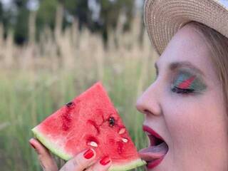 Erotisk videochat Elenika-hot