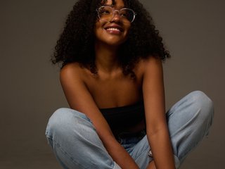 Erotisk videochat ELENNA-SNOW