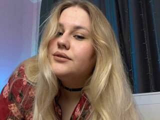 Erotisk videochat ElienArinly