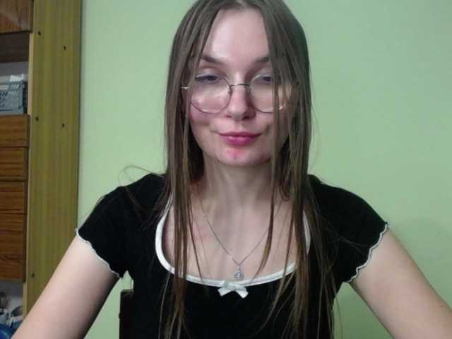 Bilder Ellyxcute Hey there :) lets have some nice kinky fun