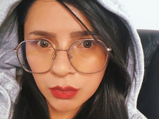 Erotisk videochat EMILI-EVANS