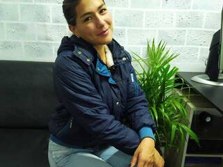 Erotisk videochat emili-mac