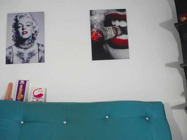 Bilder emily6924 hello daddys I'm new and I want to have fun, I'm hot