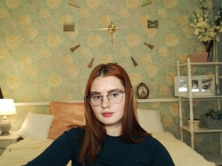 Bilder EmmaFraul Hello everyone, I'm Emma, **glad to see you in my room!