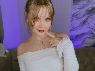 Erotisk videochat Essie-Fanning