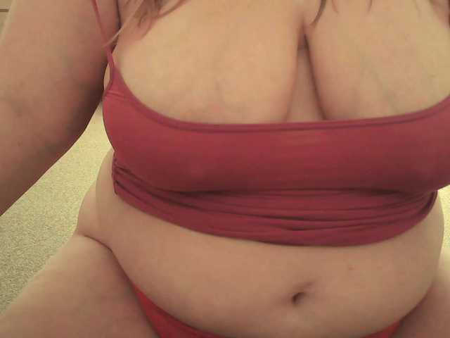 Bilder Europeankitty Show boobs when my goal is reached :) #chubby #bbw #bigboobs #new #milf