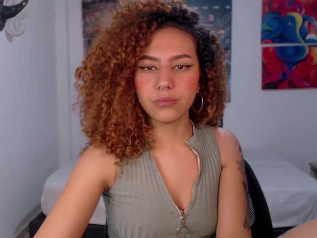 Bilder FernandaTay I want you to make me as open & wet as possible Domi inside & Anal Plug 444tks ♥ #18 #latina #ebony #smoke