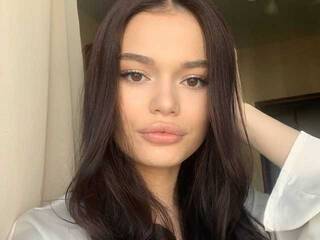 Erotisk videochat FloraHanson