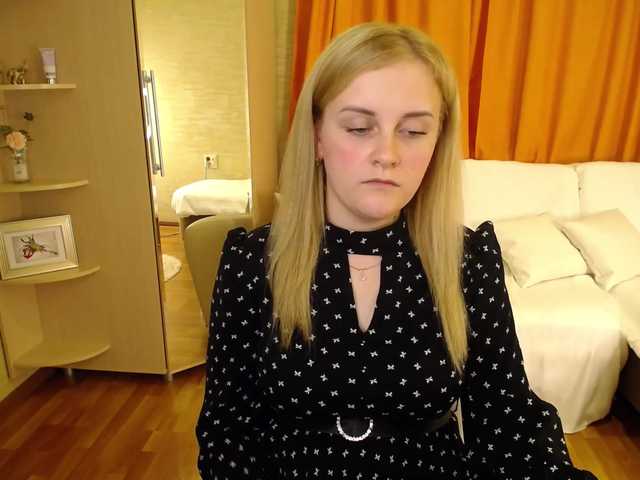 Bilder FlutteringGaz Hello guys! Thats my first day and i m stil little shy! Lets get know each other better and have nice time together) I would like to feel comfy with you) Pvt and Grp On!!!