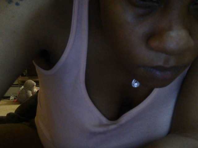 Kringkasting av skjermbilder FreakyFeFe