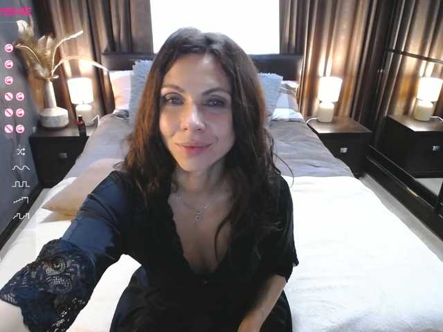 Bilder jeanne_myth Hello! My name is Zhanna! See the menu, the rest in group and private chats.