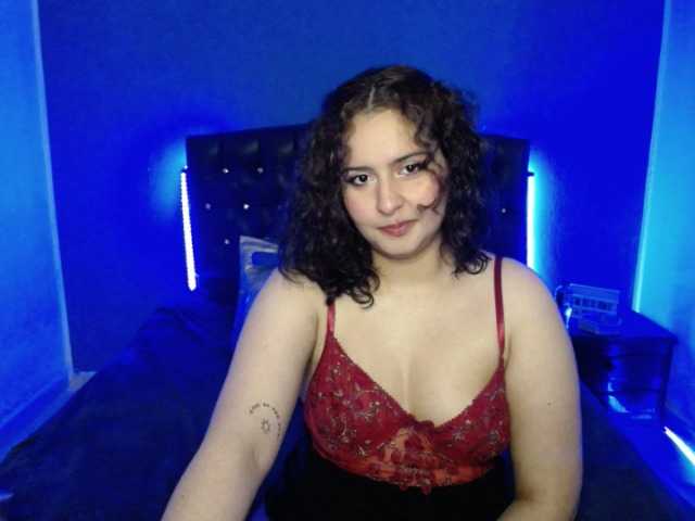 Bilder goddesstepha1 Hi , enter if u wanna talk! Goal: GOAL: Sexy Dance #teen #lovense #boobs #cute #new -I dont do free shows xoxox