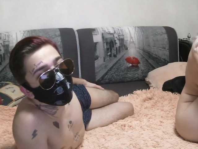Bilder Godfam feel the real passion with us)) will blow up 20 current, blow up 15 current spank 5p 15tok Cooney 100tok blowjob110current 69-200k sex classic 300 anal 600 take off the mask 1500 current