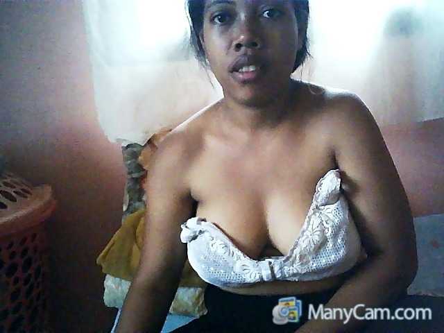Bilder Graciellah Hello guys ,come in my room ,lets play in private and have fun !!!