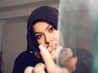 Erotisk videochat halimabashar