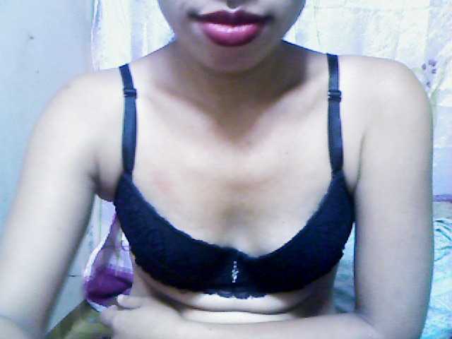 Bilder HotPinayGirl play games and win me as your prize:P