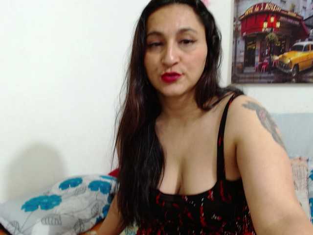 Bilder HotxKarina Hello¡¡¡ latina#play naked for 100 tips#boob for 30# make happy day @total Wanna get me naked? Take me to Private chat and im all yours @sofar @remain Wanna get me naked? Take me to Private chat and im all yours