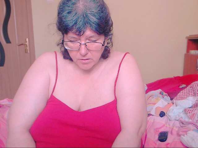 Kringkasting av skjermbilder HugeTitsXXX