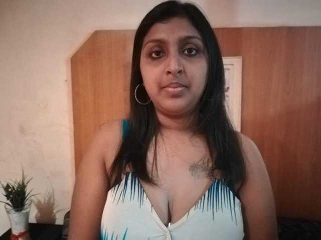 Erotisk videochat Indiancandy9
