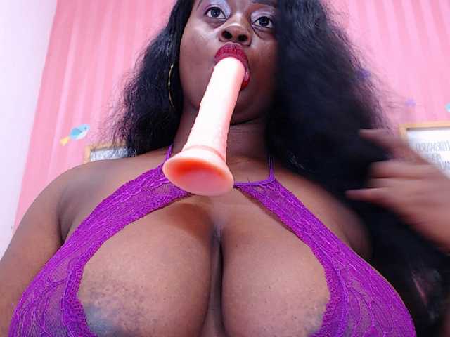 Bilder irisbrown Hello guys! happy day lets make some tricks and #cum with me and play with my #toys #dildo #lovense #ebony #ebano #fuck my #pussy