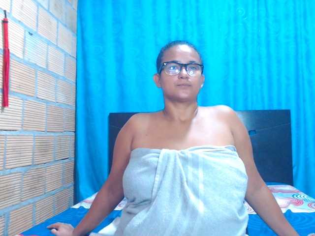 Bilder isabellegree I am a very hot latina woman willing everything for you without limits love