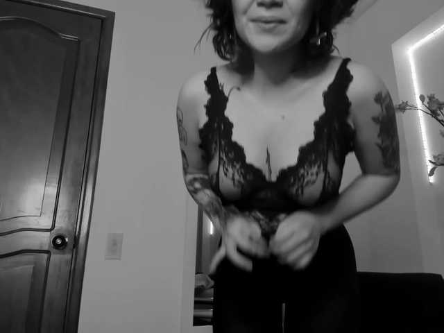 Bilder IsabelleRed hello! welcome♥ /control lush in prv ☻ #sissy #anal #bdsm #slave #submissive #lovense" /snapchatfree / bellered21