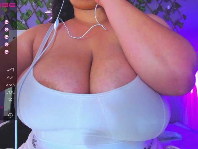Bilder ivonstar play pussy 100 #latina #bbw #curvy #squirt #bigboobs