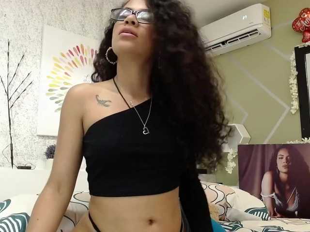 Bilder JazminThomas Hi my lovers, today 50% OFF my social media♥♥ do u wanna make me cum? , my wet pussy its ready for u,@goal im gonna fingering my pretty pussy and give u a real cum mmm… lets go baby #CAM2CAMPRIME