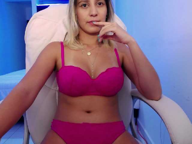 Bilder jazzolivia hi I am new model here. Wanna know amore about me? NAKED AT GOAL