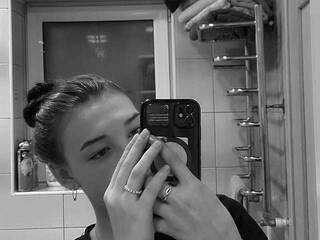 Erotisk videochat jeansharp