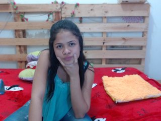 Bilder jenifer-00 guys I'm new, come and support me ! naked goal and you show ass!