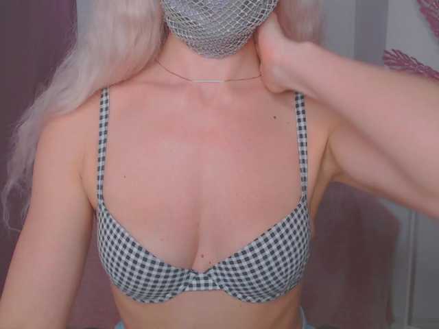 Bilder Jesika-feel undress me and give vibration my lovense on