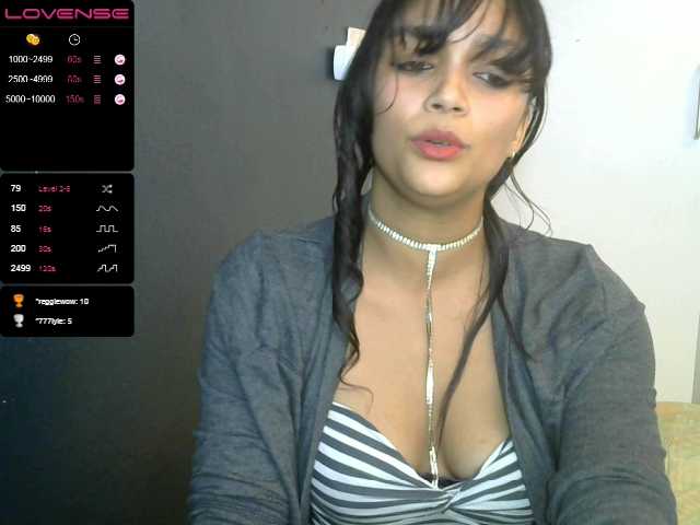 Bilder Jojoxjohnny I'm baack.. #milf #wet #amateur #wifey #shy #sexy #angel #nakedatgoal #longhair #pvtshow #young #23 #lovensegoal #smallboobs #vocalist #gamer #chill #high #lonely