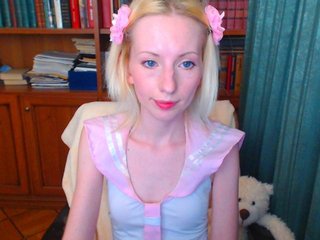 Bilder KassiaDinn cosplay,schoolgirl,shy,virgin,lovense,innocent,daddy,roelplay,privat show, 15 like50 for candies150 sexy dance2222 dreaming tip