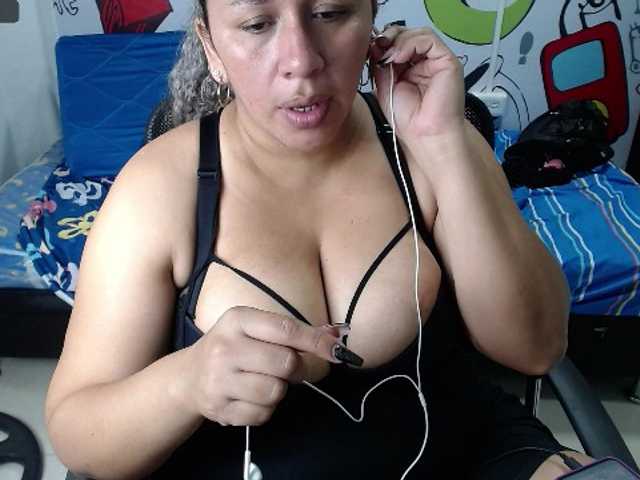 Bilder katalellalove #bigboobs#bigass#mature#pusyy#squirt#suckniples#suckdildo#belly#latina#young#deepthroat#pvt#lovense#ebony#anal#