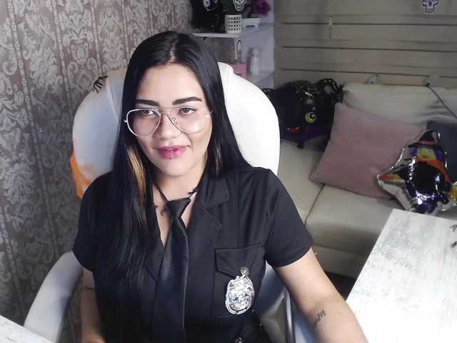 Bilder SoyKate_K This Officer Want to find some Bad Guys... Are you one of them???♥ /♠ At Goal Naked and Play Boobs♠ /35 tks Any Flash/ 130 tks Naked/ 155 tks Fingering / 180 tks SNAPCHAT/ #new #lovense #lush #squirt #bigass #bigboobs #hairy #anal