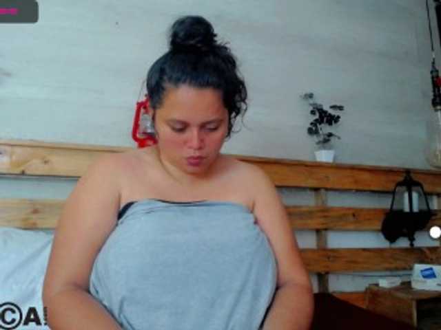 Kringkasting av skjermbilder katie-sasha