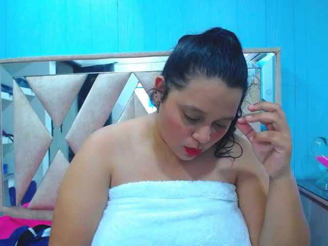 Kringkasting av skjermbilder katie-sasha