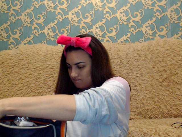 Bilder KattyCandy Welcome to my room, in public we can just chat, pm-10 tk, open cam - 40 tk, and my name is Maria) 2000 1098 902 goal of day