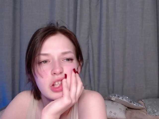 Bilder KemiLip Home style! I love doggy style, wet blowjob and play with my anal. Do not be shy!